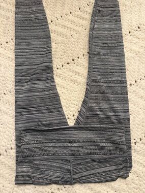 Athleta High Rise 3/4 length leggings